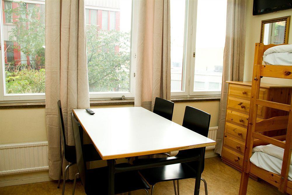 Masthuggsterrassens Hostel Гётеборг Экстерьер фото