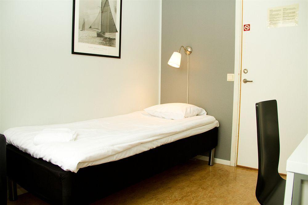 Masthuggsterrassens Hostel Гётеборг Экстерьер фото